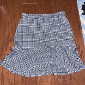 LOFT Flounce skirt in grey plaid